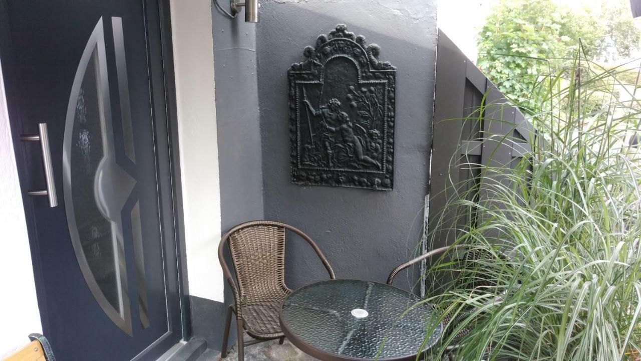 Ferienwohnung Haus Marion Daun Exterior foto